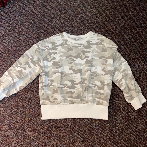 jack + avery Sweaters - Jack + Avery Sweatshirt